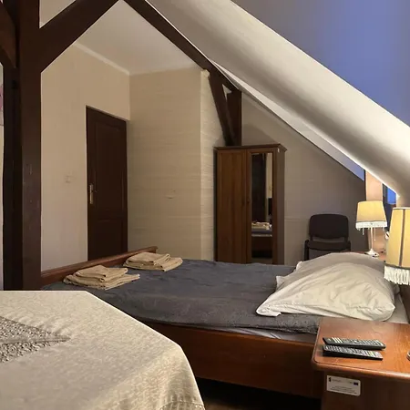 Bed and breakfast Dworek