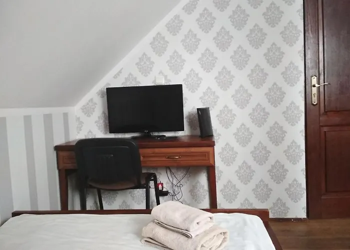 Dworek 3* Czestochowa