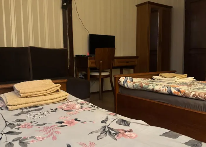 Dworek Bed & Breakfast