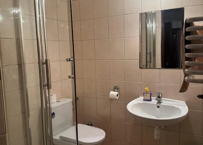 Bed & Breakfast Dworek Czestochowa