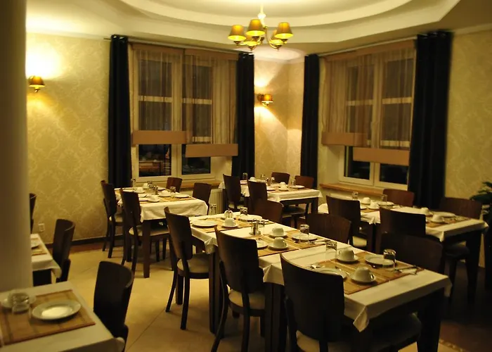 Dworek 3* Czestochowa